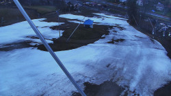 Spodní část sjezdovky skiareálu Karolinka