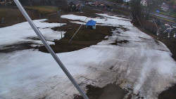 Spodní část sjezdovky skiareálu Karolinka