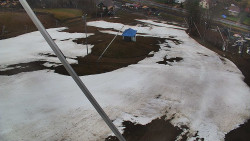 Spodní část sjezdovky skiareálu Karolinka