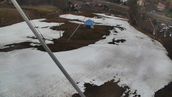 Spodní část sjezdovky skiareálu Karolinka