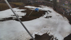 Spodní část sjezdovky skiareálu Karolinka