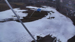 Spodní část sjezdovky skiareálu Karolinka