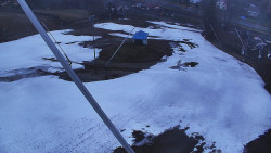 Spodní část sjezdovky skiareálu Karolinka