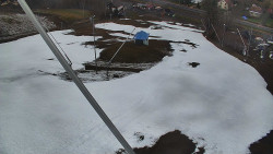 Spodní část sjezdovky skiareálu Karolinka