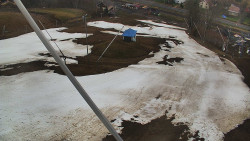 Spodní část sjezdovky skiareálu Karolinka