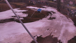 Spodní část sjezdovky skiareálu Karolinka