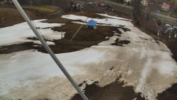 Spodní část sjezdovky skiareálu Karolinka