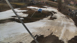 Spodní část sjezdovky skiareálu Karolinka