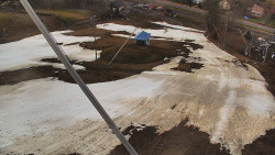 Spodní část sjezdovky skiareálu Karolinka