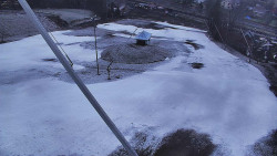 Spodní část sjezdovky skiareálu Karolinka