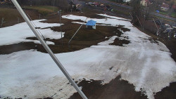 Spodní část sjezdovky skiareálu Karolinka