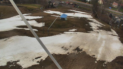 Spodní část sjezdovky skiareálu Karolinka