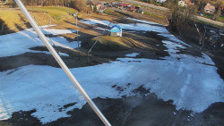 Spodní část sjezdovky skiareálu Karolinka