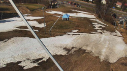 Spodní část sjezdovky skiareálu Karolinka