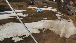 Spodní část sjezdovky skiareálu Karolinka