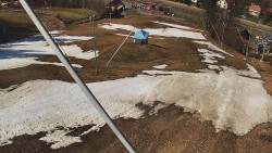 Spodní část sjezdovky skiareálu Karolinka