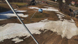 Spodní část sjezdovky skiareálu Karolinka