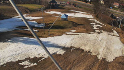 Spodní část sjezdovky skiareálu Karolinka