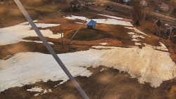 Spodní část sjezdovky skiareálu Karolinka