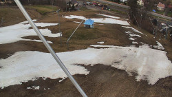 Spodní část sjezdovky skiareálu Karolinka