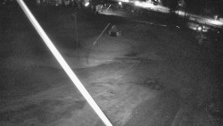 Spodní část sjezdovky skiareálu Karolinka