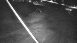 Spodní část sjezdovky skiareálu Karolinka