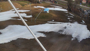 Skiareál Karolinka - Spodní část sjezdovky skiareálu Karolinka - 5.4.2026 v 09:15 Skiareál Karolinka - Spodní část sjezdovky skiareálu Karolinka - 5.4.2026 v 09:15