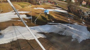 Skiareál Karolinka - Spodní část sjezdovky skiareálu Karolinka - 5.4.2026 v 09:30 Skiareál Karolinka - Spodní část sjezdovky skiareálu Karolinka - 5.4.2026 v 09:30