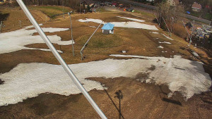 Skiareál Karolinka - Spodní část sjezdovky skiareálu Karolinka - 5.4.2026 v 11:15 Skiareál Karolinka - Spodní část sjezdovky skiareálu Karolinka - 5.4.2026 v 11:15