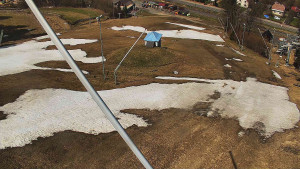 Skiareál Karolinka - Spodní část sjezdovky skiareálu Karolinka - 5.4.2026 v 12:45 Skiareál Karolinka - Spodní část sjezdovky skiareálu Karolinka - 5.4.2026 v 12:45