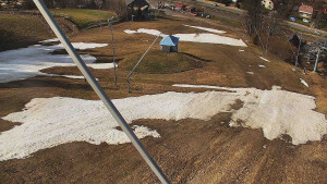 Skiareál Karolinka - Spodní část sjezdovky skiareálu Karolinka - 5.4.2026 v 15:46 Skiareál Karolinka - Spodní část sjezdovky skiareálu Karolinka - 5.4.2026 v 15:46
