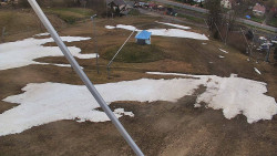 Spodní část sjezdovky skiareálu Karolinka