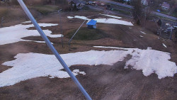 Spodní část sjezdovky skiareálu Karolinka