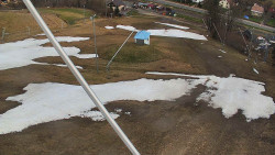 Spodní část sjezdovky skiareálu Karolinka