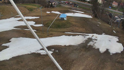 Spodní část sjezdovky skiareálu Karolinka