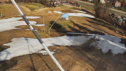 Spodní část sjezdovky skiareálu Karolinka