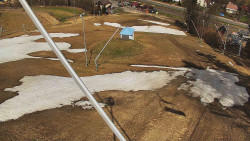 Spodní část sjezdovky skiareálu Karolinka