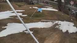 Spodní část sjezdovky skiareálu Karolinka