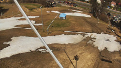 Spodní část sjezdovky skiareálu Karolinka