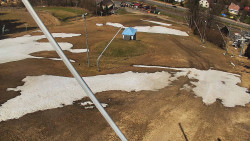 Spodní část sjezdovky skiareálu Karolinka