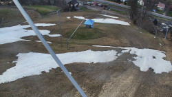 Spodní část sjezdovky skiareálu Karolinka