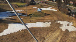 Spodní část sjezdovky skiareálu Karolinka