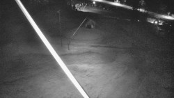 Spodní část sjezdovky skiareálu Karolinka