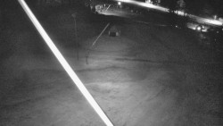 Spodní část sjezdovky skiareálu Karolinka