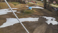 Spodní část sjezdovky skiareálu Karolinka