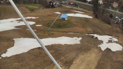 Spodní část sjezdovky skiareálu Karolinka