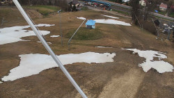 Spodní část sjezdovky skiareálu Karolinka