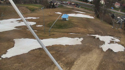 Spodní část sjezdovky skiareálu Karolinka