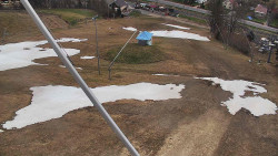 Spodní část sjezdovky skiareálu Karolinka