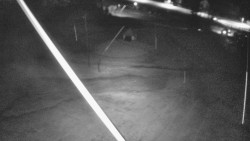 Spodní část sjezdovky skiareálu Karolinka